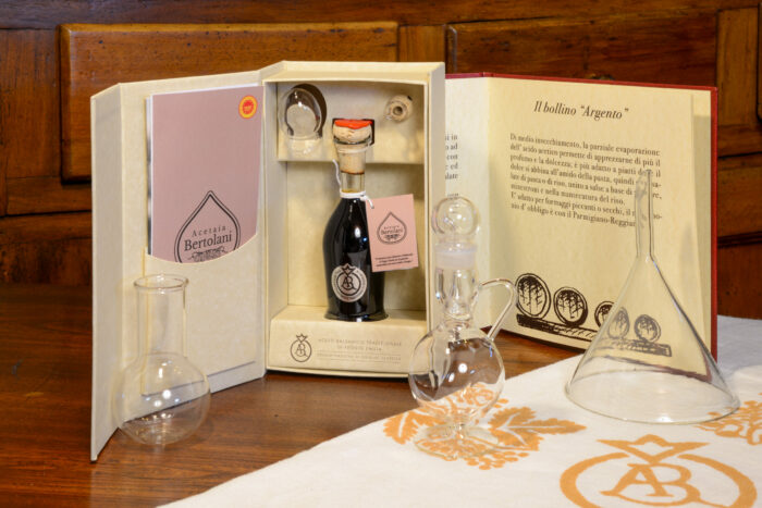 Aceto Balsamico Tradizionale di Reggio Emilia DOP - Etichetta Argento - immagine 3